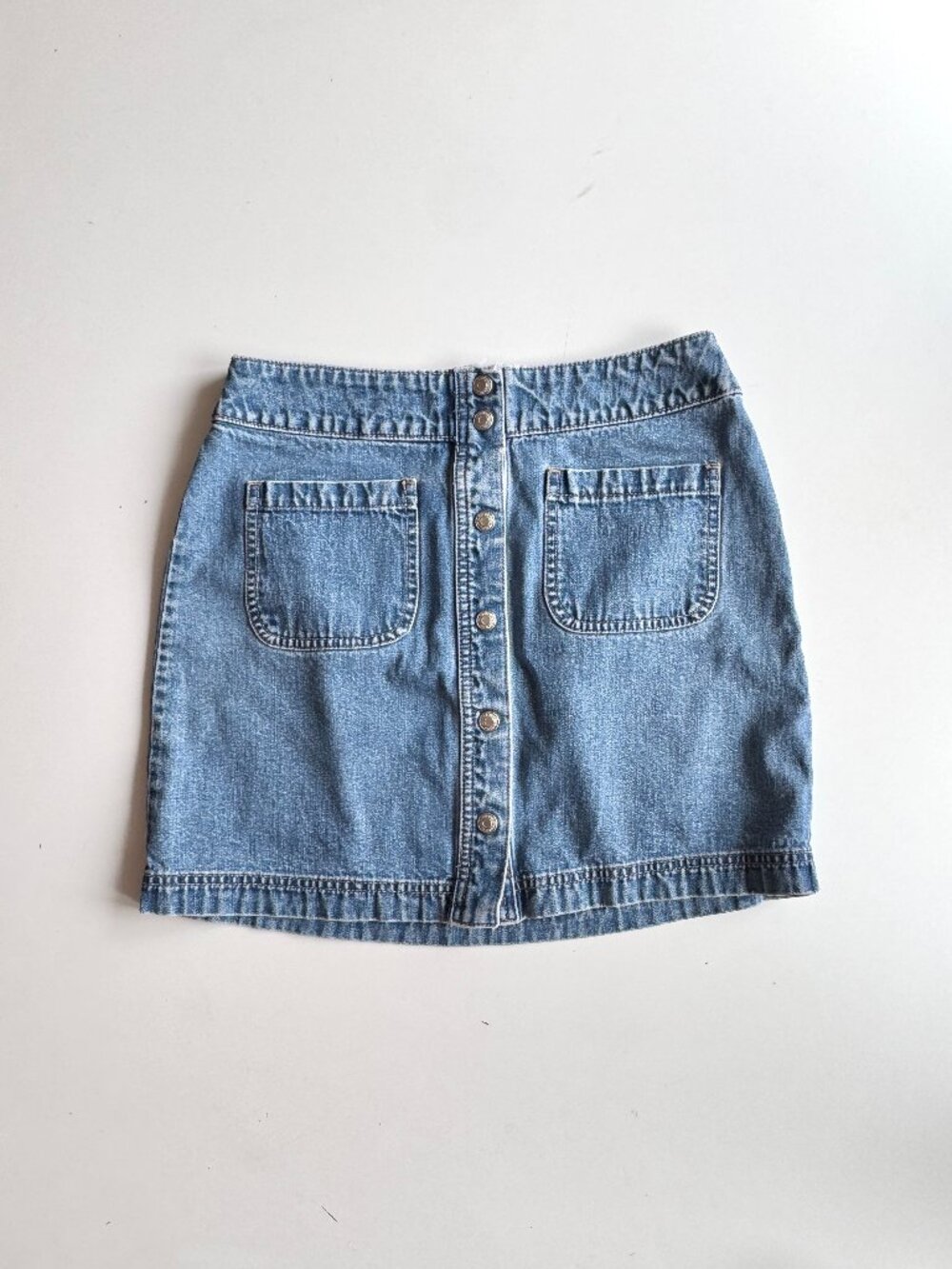 Vintage 00's GAP Y2K 100% Cotton Denim Button Front Pocket Mini Skirt, Size 6